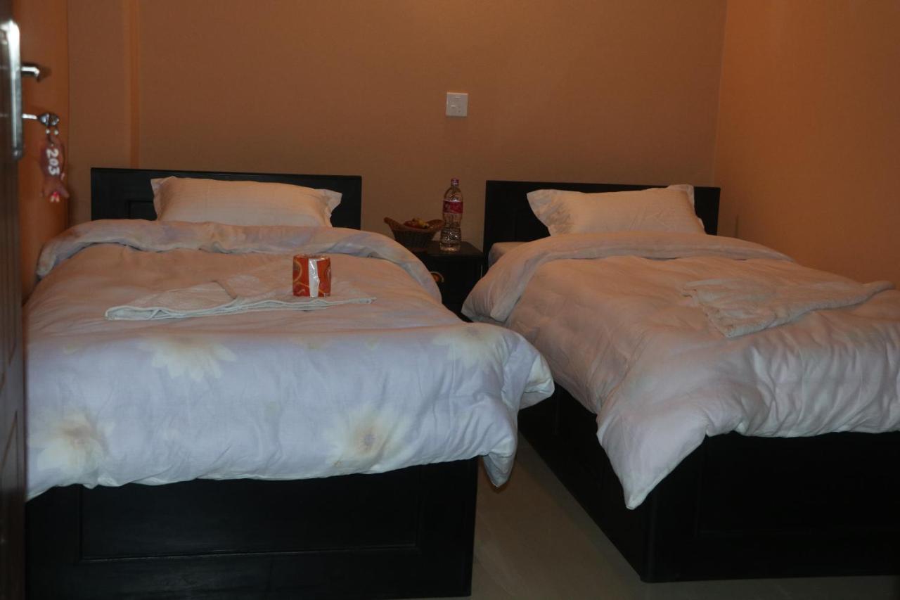Hotel Eagle Zone Ποκάρα Εξωτερικό φωτογραφία