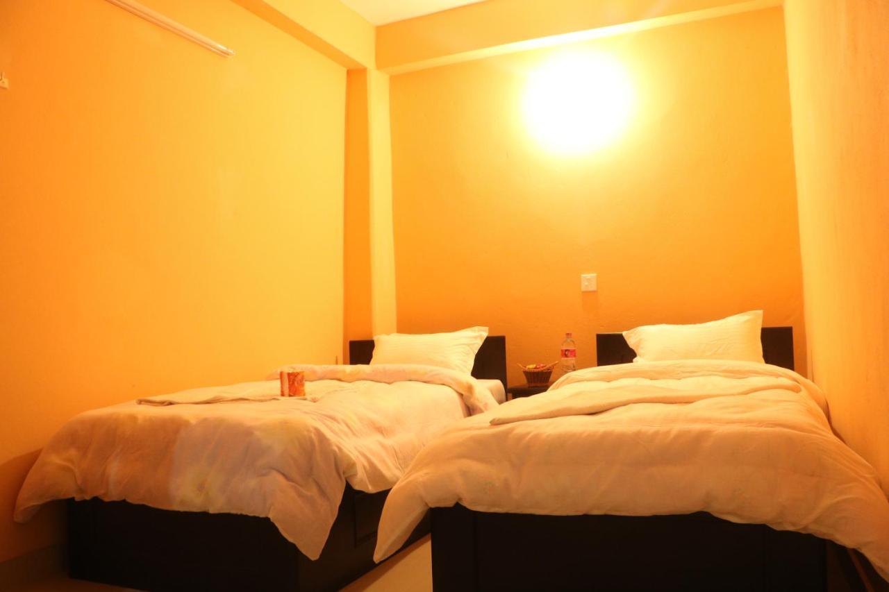 Hotel Eagle Zone Ποκάρα Εξωτερικό φωτογραφία